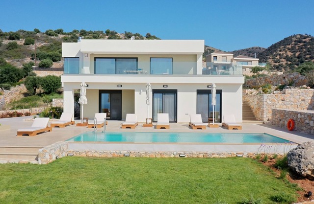 Horizon View Villa - Endless View