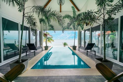 Horizonte Luxe Villa 3BR Infinity & Indoor Pool