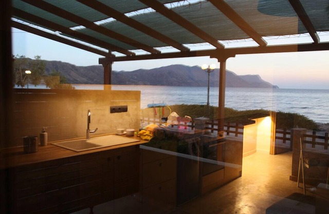 Horizonte Seafront Suites