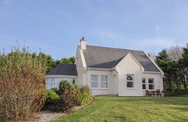 HORN HEAD VIEW, pet friendly in Carrigart, County Donegal
