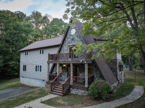 Horseshoe Acres - Home theater, spa room, hot tub