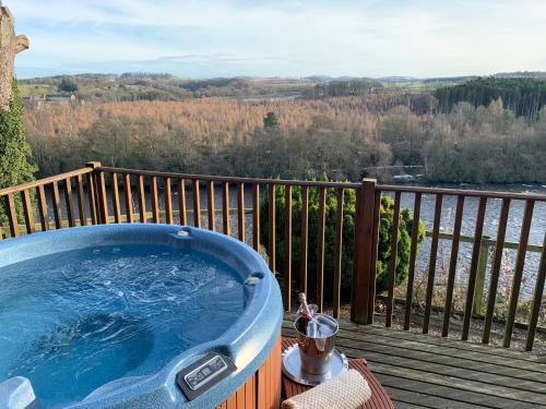 Horsey Reach Lodge