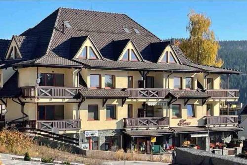 Horsky byt v AD Horec a parkovanie v centre Donovaly