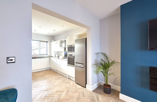 Host Stay Bellevue Apartment 1