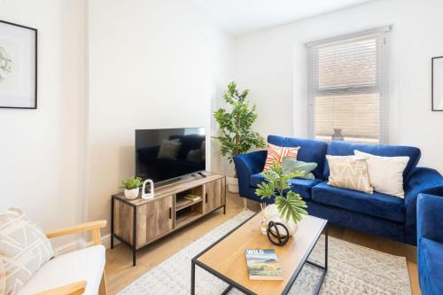 Host & Stay - Hithe House