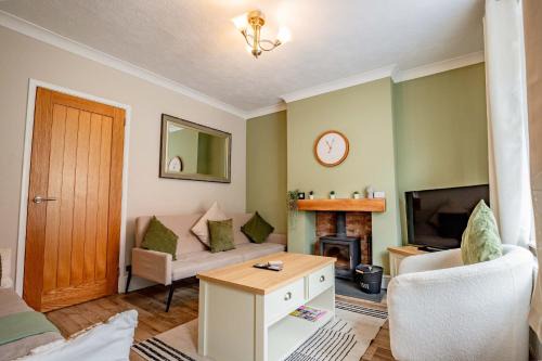 Host & Stay - Mayfield House
