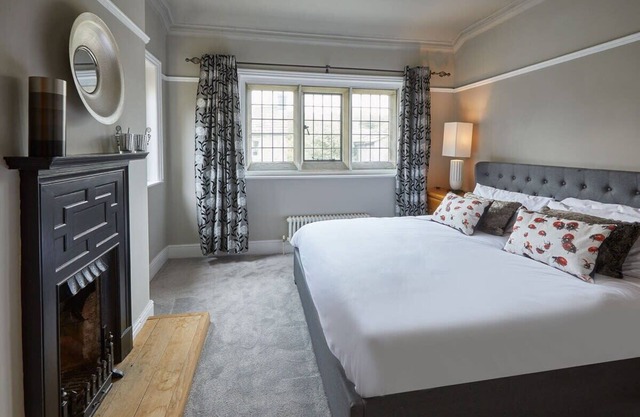 Host & Stay | The Old Post Office