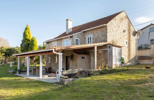 Host Wise - Rustic Adorable House in Old Village