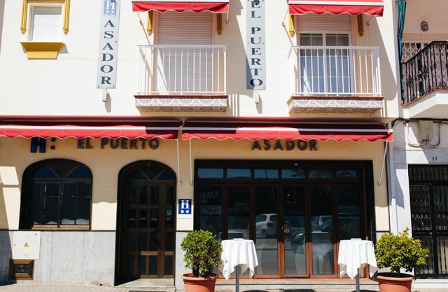 Hostal El Puerto