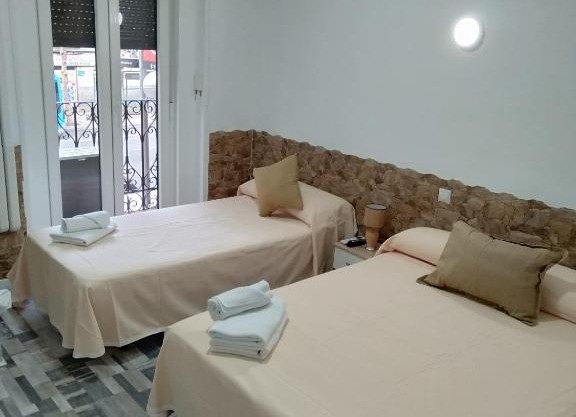 HOSTAL Noche y Dia
