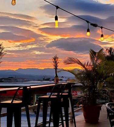 Hostal Sunset Town