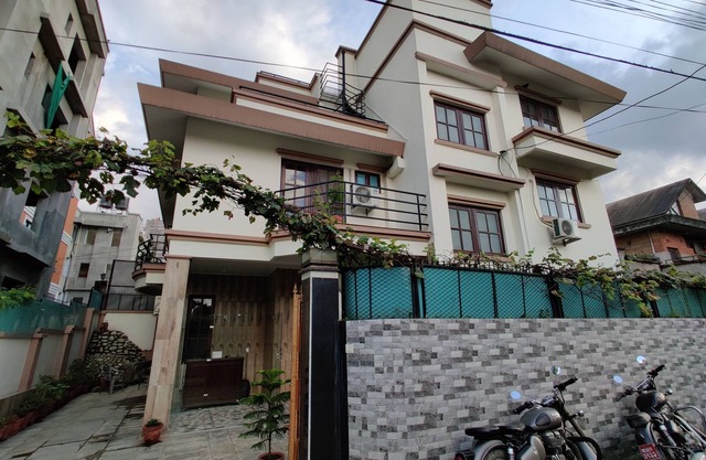 Hostmandu