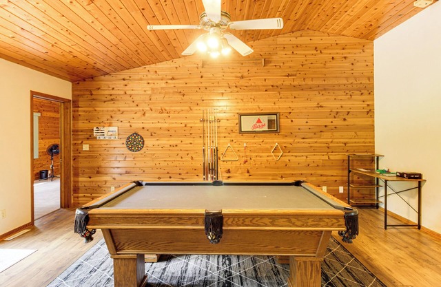 Hot Tub & 2 Recreation Rooms: Spacious Onamia Home