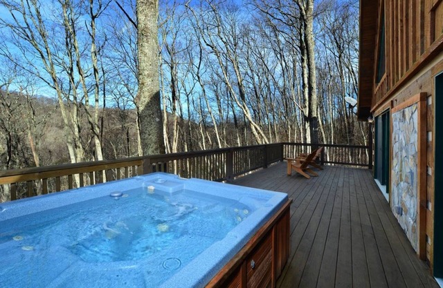 Cab Cabina de lujoux: 3 reyes + chimenea + jacuzzi + pozo de fuego