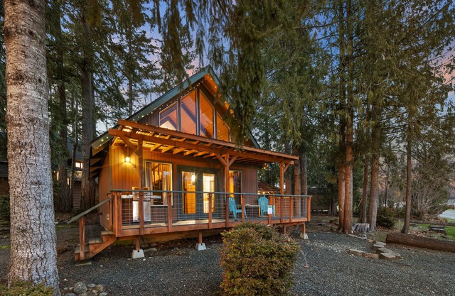 Hot Tub Cabin #3