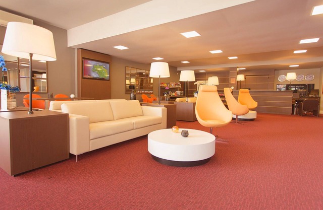 Hotel 10 Palmas