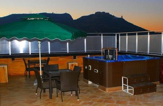 Hotel 2 Horloges