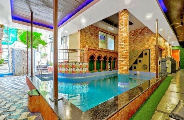 Hotel 69