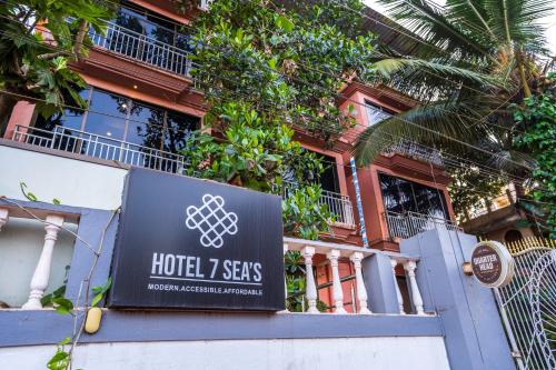 Hotel 7 Seas Vagator