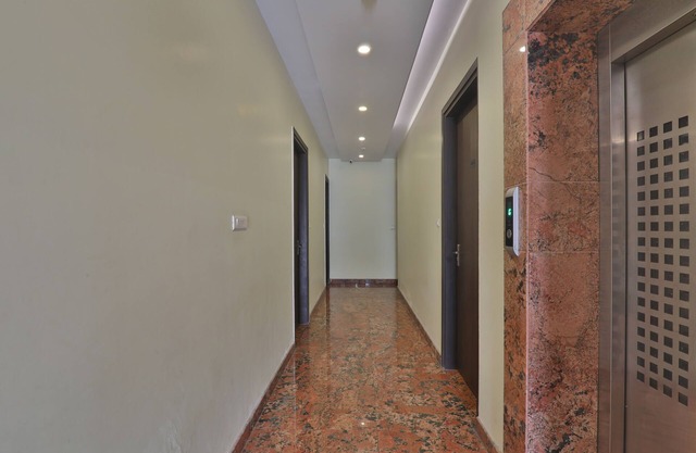 Hotel Aarya
