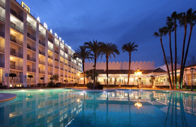 Hotel Abades Benacazón