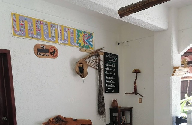 HOTEL ADOQUIN