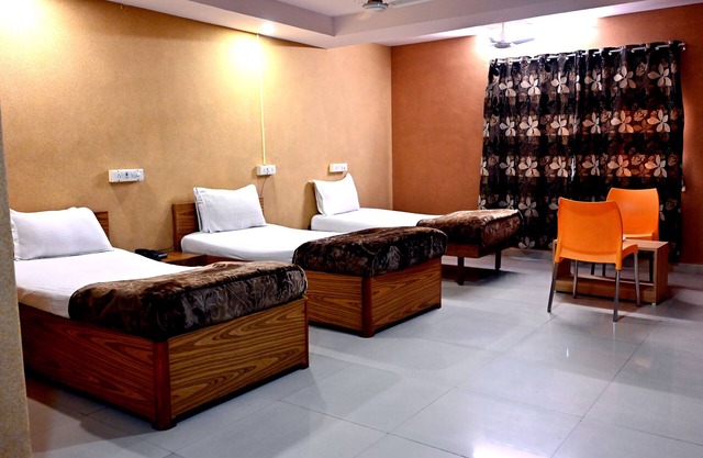 HOTEL AERON PLAZA