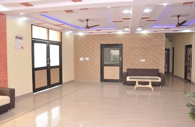 Hotel Aicon Palace