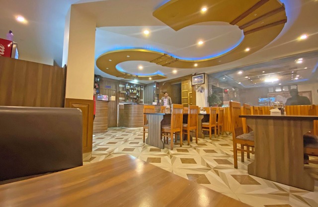 Hotel Airport Holiday