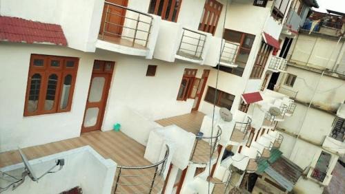 Hotel Akshat