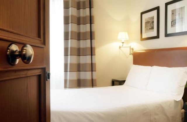Hotel Albergo Santa Chiara