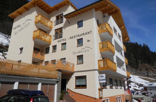 Hotel Alpenfrieden