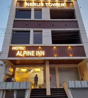 Hotel Alpine Inn