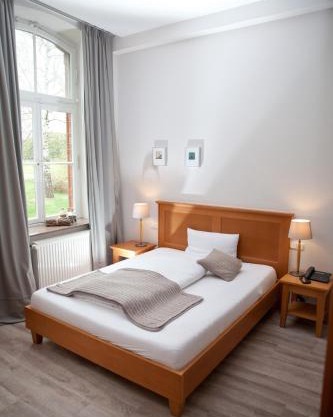 Hotel Alte Schule - Gasthaus Rose