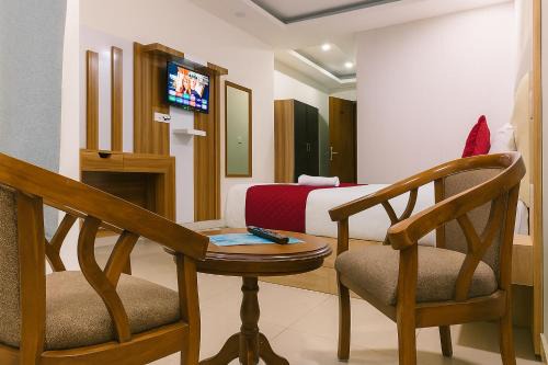 Hotel Aman Grand New Delhi # Mahipalpur # Restaurant, Lift, # Top Rated Property