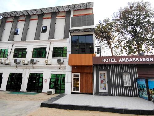 Hotel Ambassador Varanasi