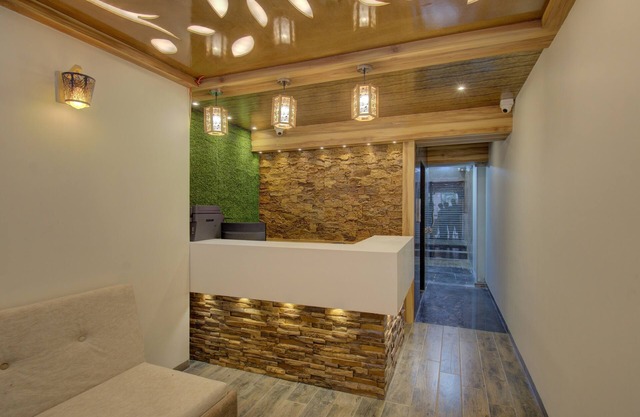 Hotel Amisha International