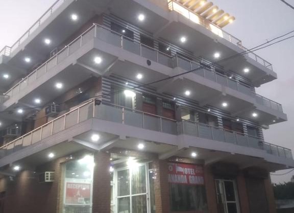 Hotel Ananda Grand
