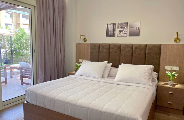Apartamento de hotel en Sheikh Zayed – Zayed Suites A