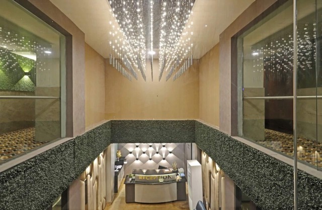 Hotel Apollo Grand
