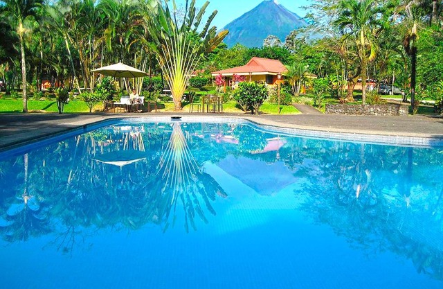 Hotel Arenal Country Inn