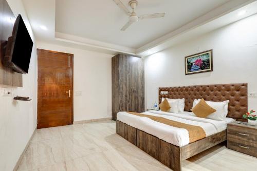 Hotel Aron By The Premium Villa