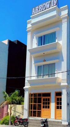 Hotel Arrow 19