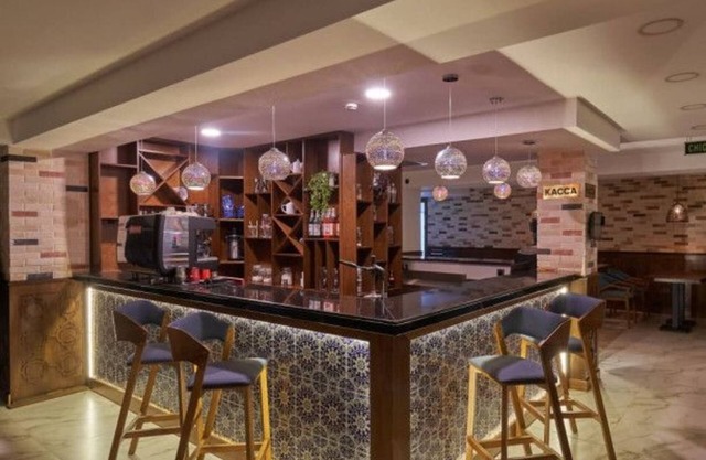 Hotel Asli Makon