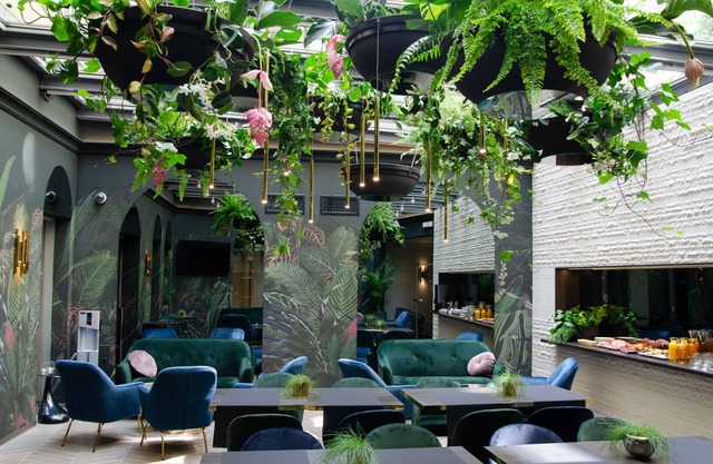 Hotel Atrium