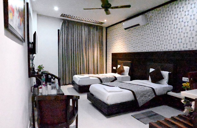 Hotel Badrika Inn