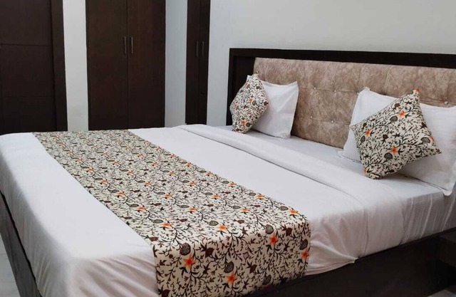Hotel Bagga Kuteer