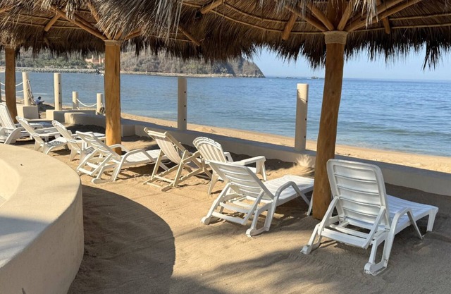 Hotel Barra de Navidad