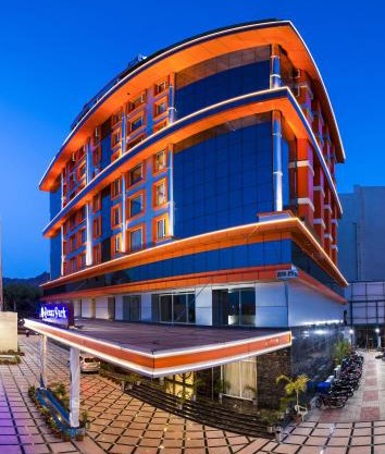 Hotel Benzz Park Vellore