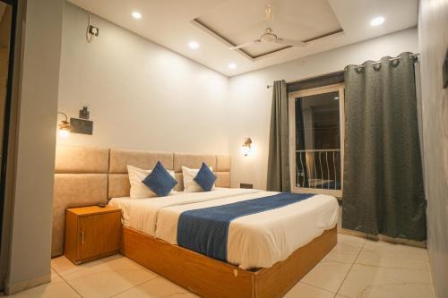 Hotel Bhopal Inn by Ten On Ten Stays